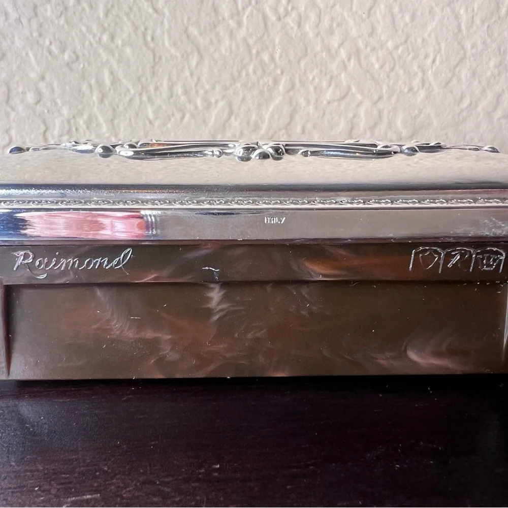 Raimond vintage table